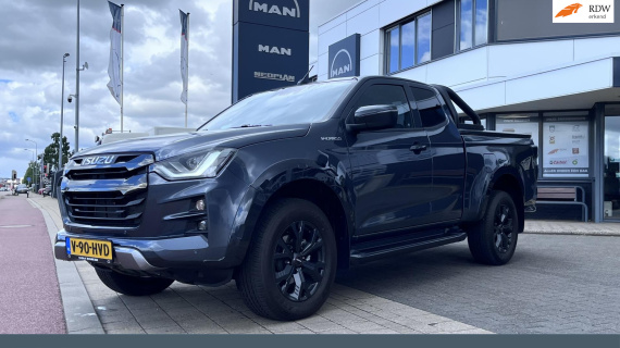 Isuzu D-Max 1.9 Extended Cab V-Cross BPM vrij. 3500 kg trekken met deze complete wagen