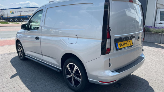 Volkswagen Caddy Cargo 102 PK LMV, sidebars zwart