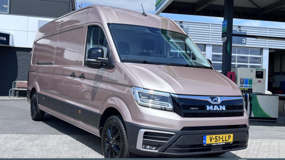 MAN TGE 3.180 L4H3 Next uitvoering, LMV, LED koplampen, navigatie, Copper metalic