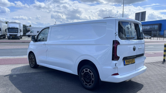 Volkswagen T7 170 pk Automaat , 18&quot; LMV LED PDC v+a 13&quot;Radiosysteem, alarm 2.0 TDI L2H1 30 PanAmericana