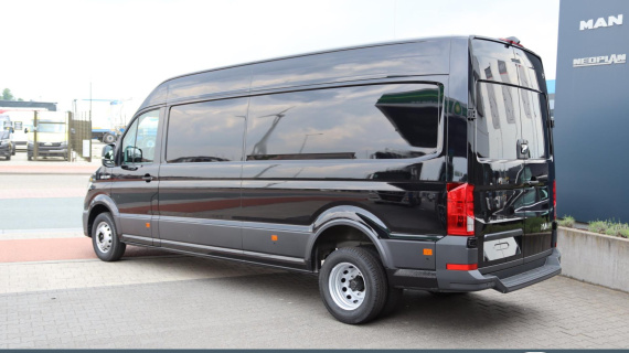 MAN TGE 5.160 Commander Automaat Zwart L4 H3 Dubbellucht Led Navi