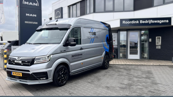 MAN TGE 3.180 L3H3 Demo !! Dikke uitvoering. Leren bekleding, 19" LMV, Sidesteps, Flitsers, Dominator zonneklep Lazer Ledbak etc. 