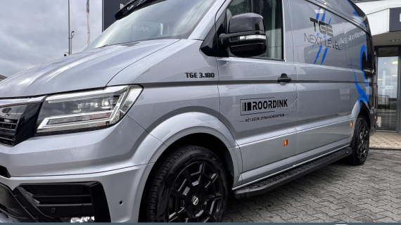 MAN TGE 3.180 L3H3 Demo !! Dikke uitvoering. Leren bekleding, 19" LMV, Sidesteps, Flitsers, Dominator zonneklep Lazer Ledbak etc. 