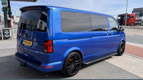 Volkswagen TRANSPORTER 150 pk DSG Bulli L2 Dubbele cabine, Exclusieve uitvoering, 20" LMV, sidesteps, kleuraccenten rondom