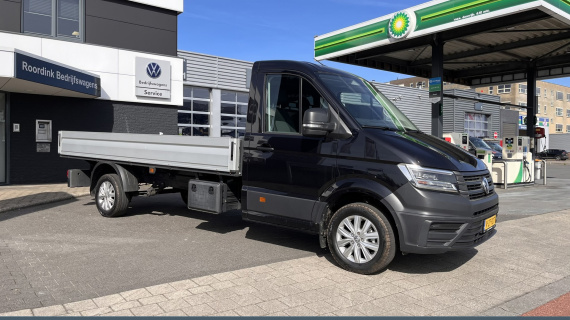 Volkswagen CRAFTER 35 2.0 TDI L4 - 180 pk Automaat 8 versnellingen Pickup , 2 geveerde stoelen