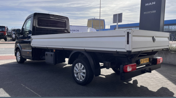 Volkswagen CRAFTER 35 2.0 TDI L4 - 180 pk Automaat 8 versnellingen Pickup , 2 geveerde stoelen