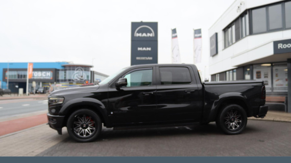 Dodge Ram 1500 5.7 V8 4x4 Hemi Crew Cab Limited Bad Ass edition - 3500 kg trekgewicht, luchtvering