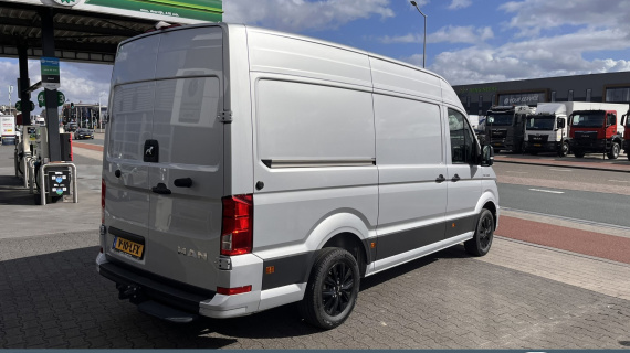 MAN TGE 3.180 L3H3 Automaat, Dikke 180 pk.. LED verlichting, bumpers in kleur, trekhaak, Zwart LM velgen met 4SZ, Betimmering 