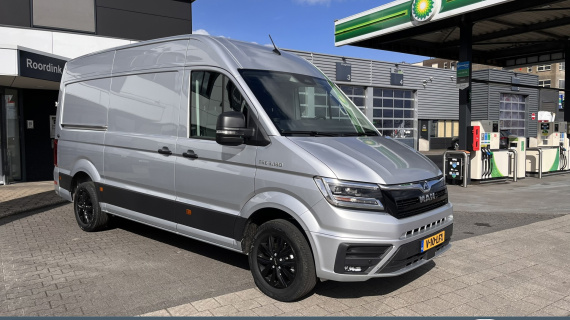 MAN TGE 3.180 L3H3 Automaat, Dikke 180 pk.. LED verlichting, bumpers in kleur, trekhaak, Zwart LM velgen met 4SZ, Betimmering 