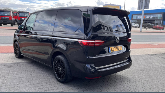 Volkswagen MULTIVAN 1.5 eHybrid L2 Bulli Edition 4Motion BTW auto Black Power