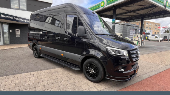 Mercedes-Benz Sprinter 319 1.9 CDI L2H1 RWD