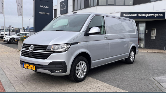 Volkswagen Transporter T6.1 Highline 110 pk - LMV - bumpers in kleur- camera etc etc