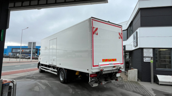 MAN TGM 18.326 4x2 BL  