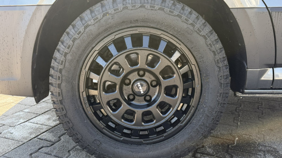 MAN TGE 3.180 Lang L4 Hoog 4x4 Rammer! LM Velgen en terrain banden Sidesteps Volledige betimmering Filtsers en werklampen