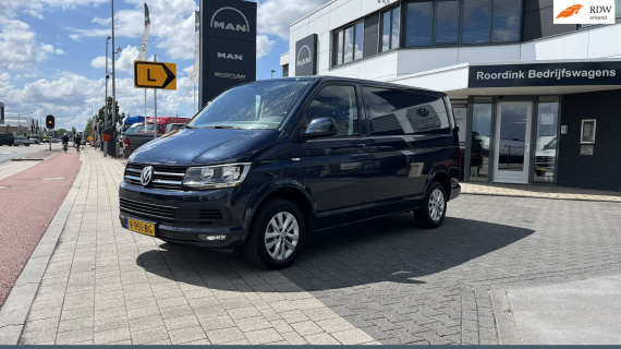 Volkswagen Transporter 2.0 TDI L1 Highline - 150 pk LMV, bumpers in kleur, trekhaak, navi