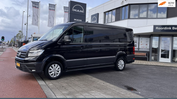 Volkswagen Crafter 140 pk laag dak L3H2 17" LMV, sidesteps, trekhaak, navi, etc.