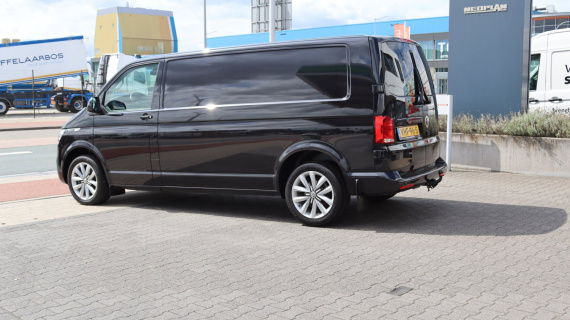 Volkswagen Transporter Bulli 199 pk DSG Automaat, lederen bekleding, LED, 18"LMV , Navi etc.