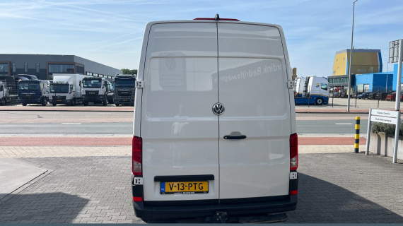 Volkswagen CRAFTER 35 automaat, trekhaak, cruisecontrol, opstap, multistuur etc