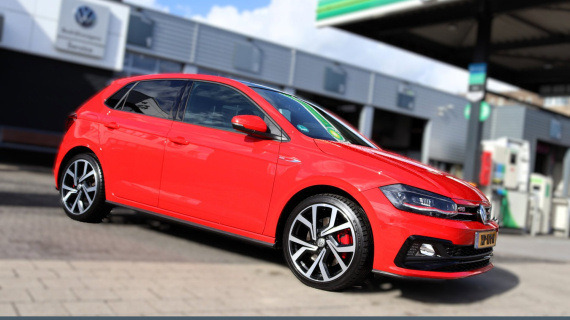 Volkswagen Polo 2.0 TSI GTI - 200 pk | LED koplampen | Navi | Pano | Trekhaak |Rode remklauwen | 18" LMV|ACC|Climatronic|Alcantara