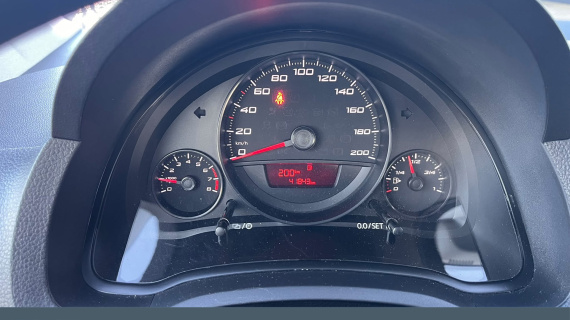 SEAT Mii 1.0 Style Intense | Cruisecontrol | Parkeerhulpachter | Telefoonhouder | Bluetootht