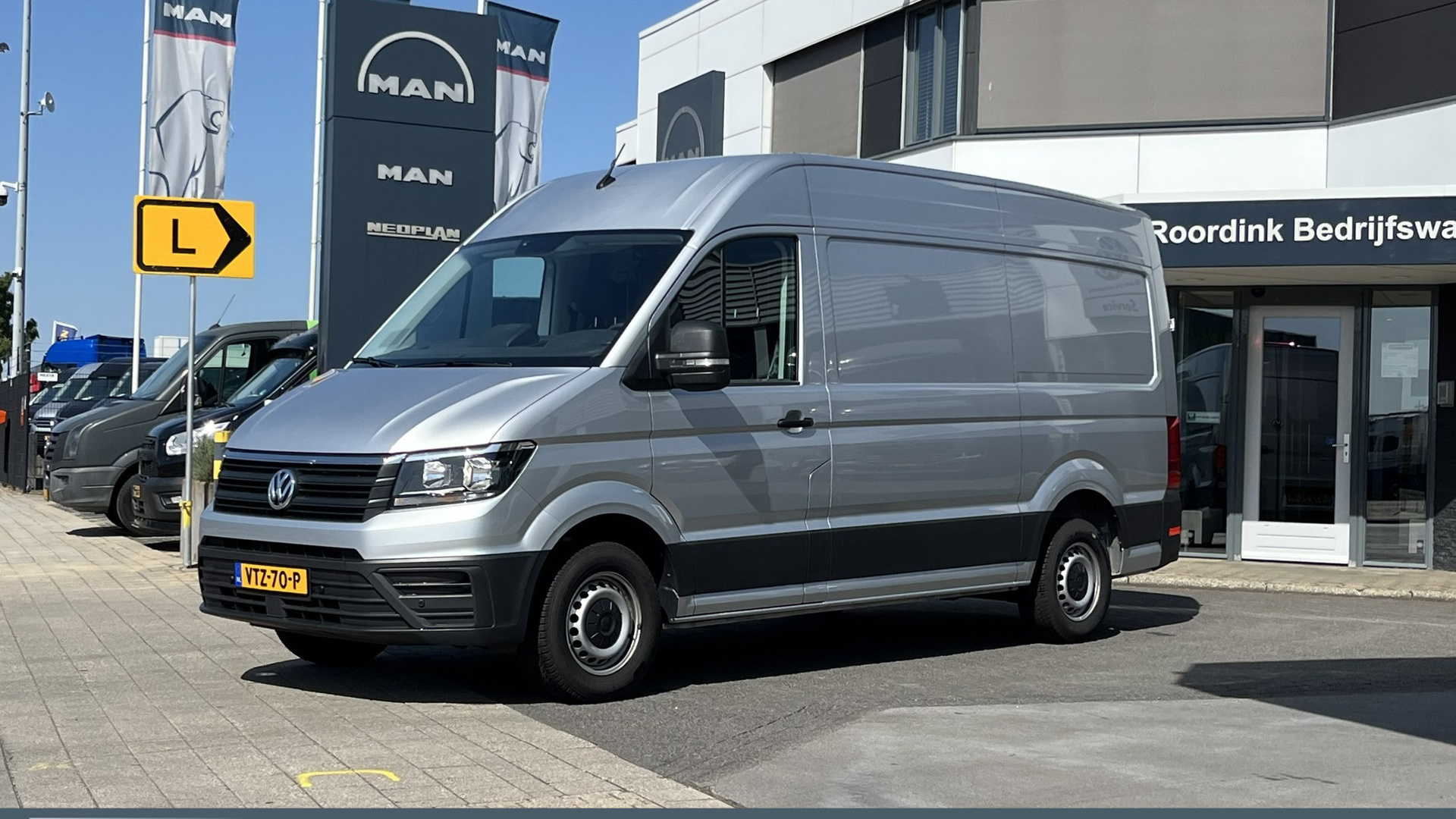 Volkswagen Crafter 35 2.0 TDI L3H3, Weinig kilometers,  Automaat 177 pk