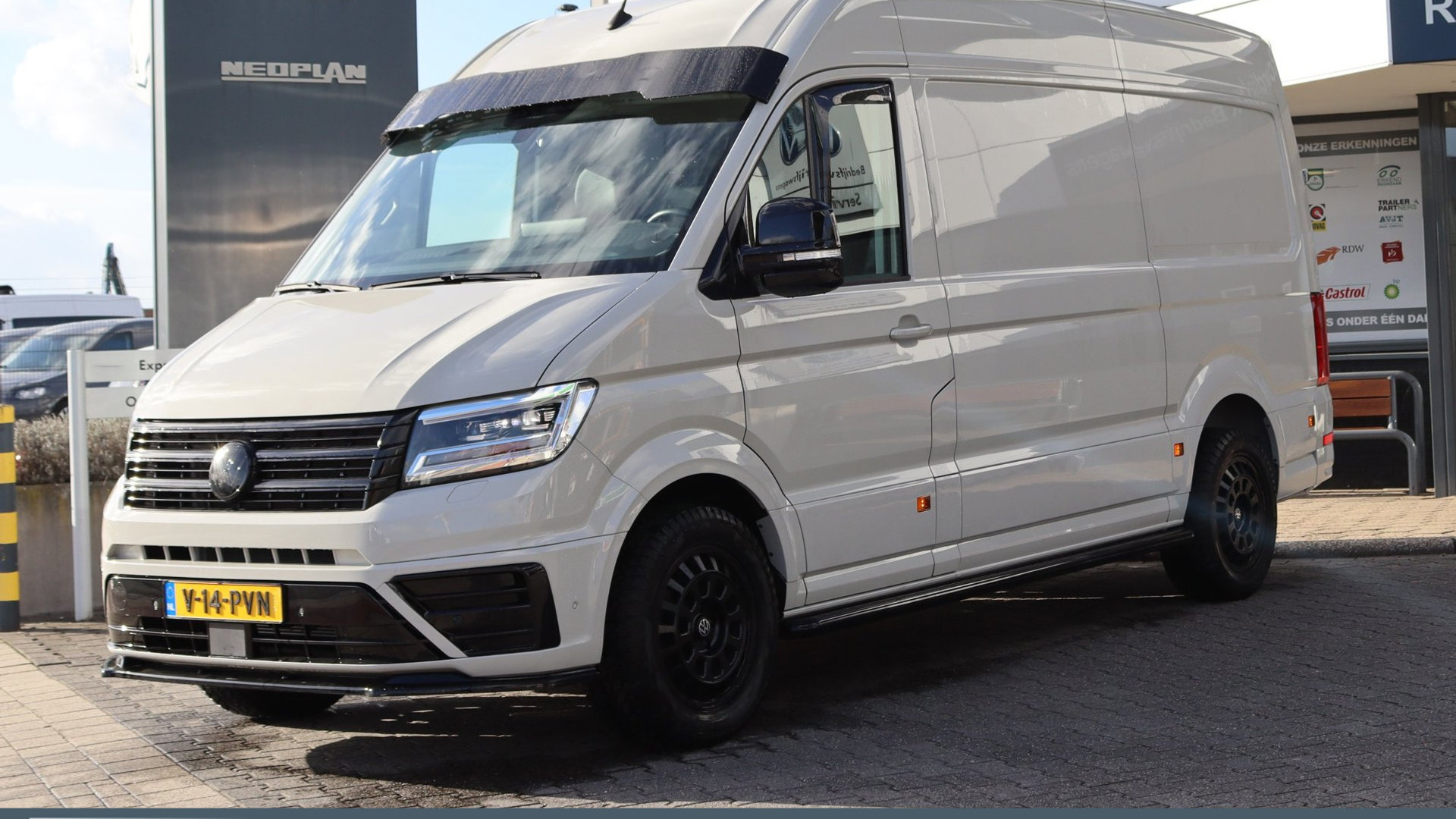 Volkswagen CRAFTER 35 2.0 TDI 177 PK 4MOTION Automaat Zonneklep | Alles in kleur |18" LMV| ACC | Navi | Camera | LED