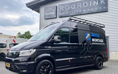 MAN TGE 3.180 Commander