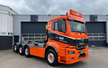 MAN TGX oranje