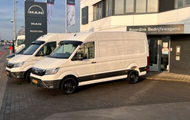 MAN TGE 3.180 Commander