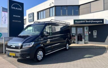 MAN TGE 3.180 L3H2 Commander