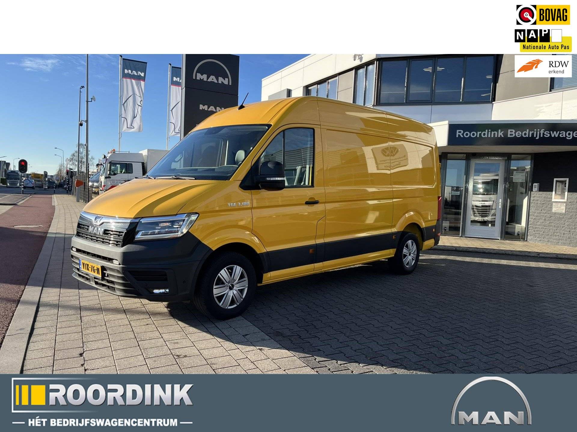 MAN TGE 3.180 L3H3 Automaat, LED koplampen, trekhaak, signaalgeel