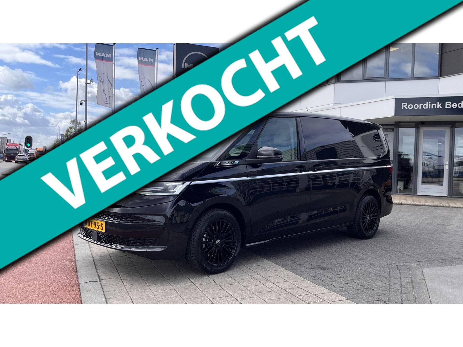 Volkswagen MULTIVAN 1.5 eHybrid L2 Bulli Edition 4Motion BTW auto Black Power