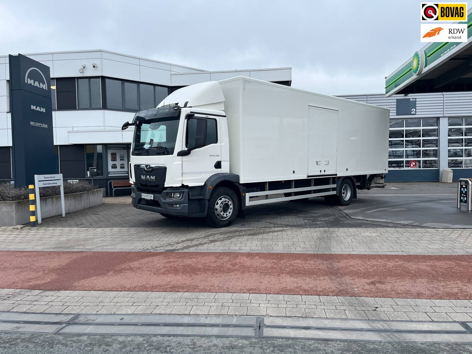 MAN TGM 18.326 4x2 BL  