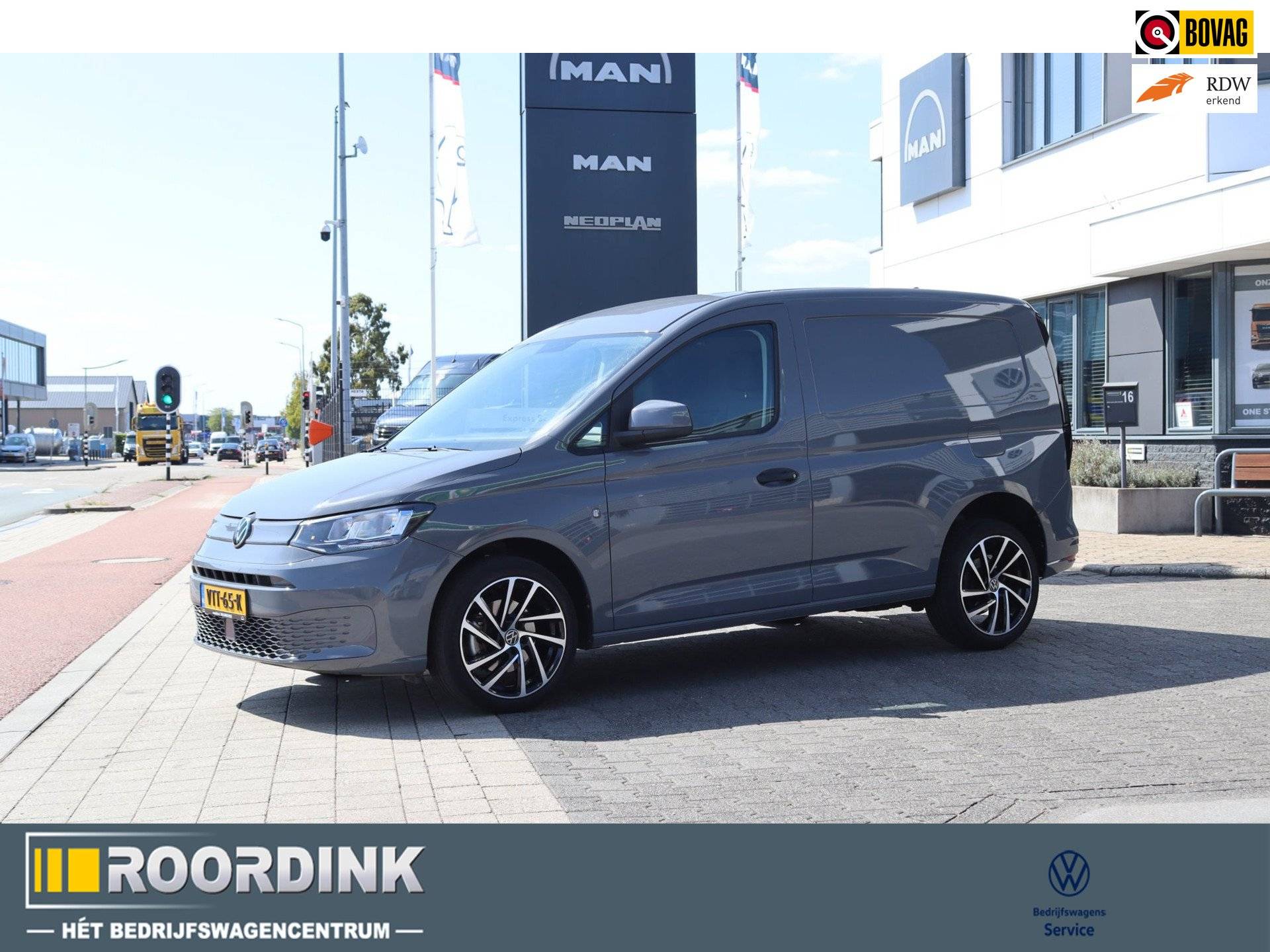 Volkswagen Caddy Cargo 2.0 TDI 122 pk Style, bumpers in kleur, PDC, cruise etc.